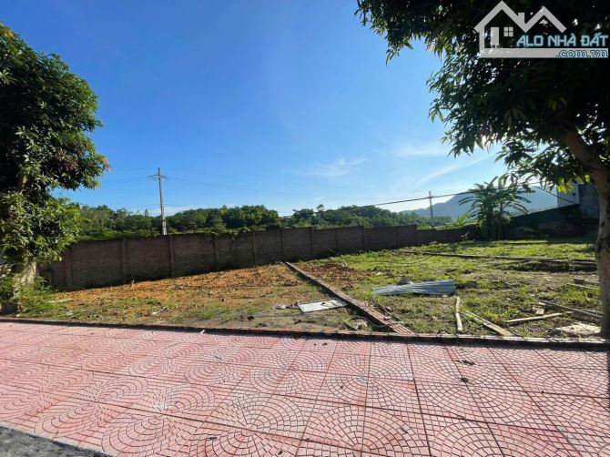 Bán 241m2 đất mặt đường TL446 gần khu Thác Bạc Suối Sao Thạch Thất, giá chỉ hơn 3 tỷ - 1