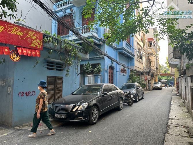 Bán gấp nhà phân lô ô tô tránh, sổ đỏ 45m2 chi 8.8 ty Ngay cuối  đường Lê lợi Hà đông - ch - 1
