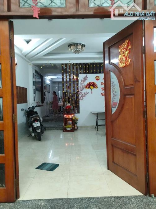 CỰC HIẾM - SIÊU PHẨM GIÁ RẺ NHẤT KHU VỰC –4.4x14M, 4 TẦNG, 5PN – HẺM XE HƠI – GÒ VẤP - 1