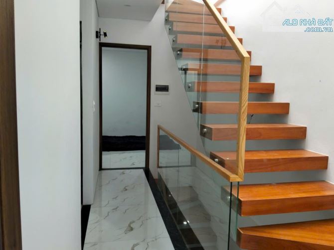 Bán gấp NR 4PN 3WC tại Đường Miêu Nha, Tây Mỗ, Nam Từ Liêm, Hà Nội, 6,5 tỷ, 40m2 - 1