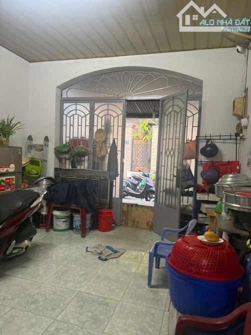Nhà MT đường số ... Chợ Tam Hà. Linh Đông - 1