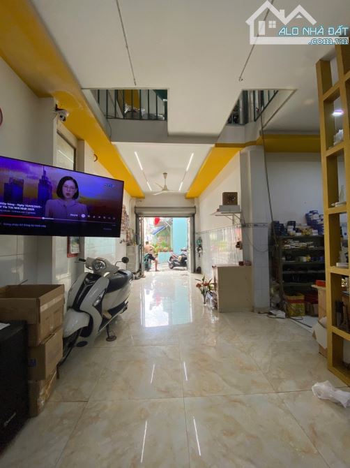 S7💥 Khuông Việt 82m2 - HXH 3 tầng giá chỉ 8 tỷ - 1