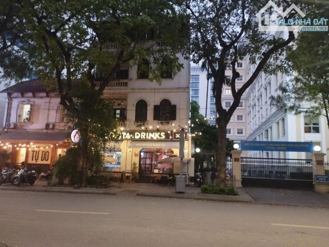 Mặt phố Trần Hưng Đạo đắc địa gần Hồ Hoàn Kiếm 439m2, 2 tầng, mt 10m, 380 tỷ VIP hiếm bán - 1