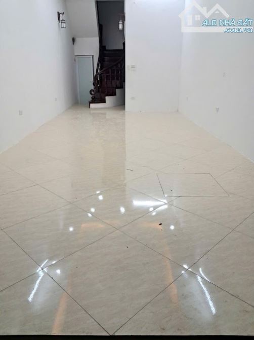 📣BÁN NHÀ PHỐ KIM ĐỒNG 50M2, 5 TẦNG, MT 4 M. GIÁ 17.5 TỶ. PHÂN LÔ, Ô TÔ TRÁNH, VỈA HÈ - 1