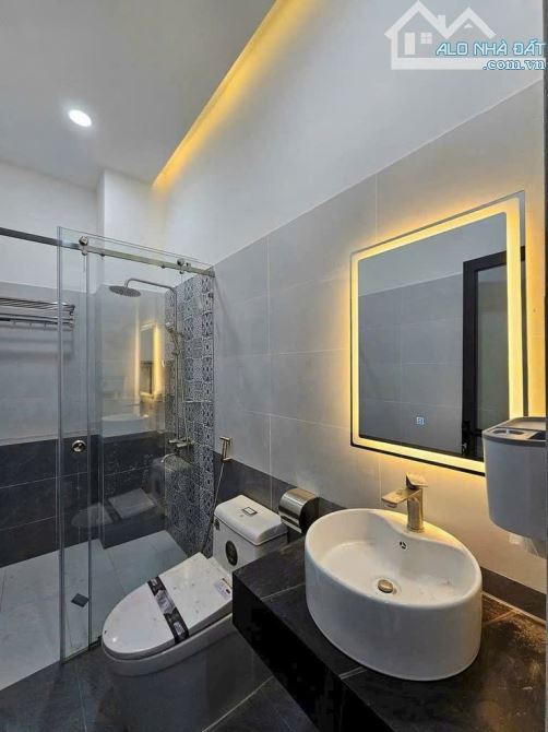 HUỲNH TẤN PHÁT P. Phú Thuận Phú Mỹ Hưng vip Q7 NGANG 5 DÀI14  XÂY MỚI 4TẤM CÓ 7TỶ XE HƠI - 1