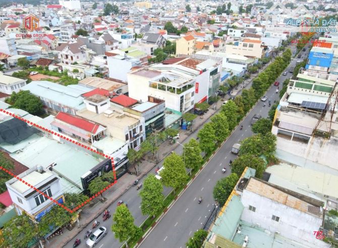 Bán nhà mặt tiền đường Đồng Khởi đang cho thuê hơn 1.4 tỷ/năm sổ hồng 965m2 giá 55 tỷ - 1
