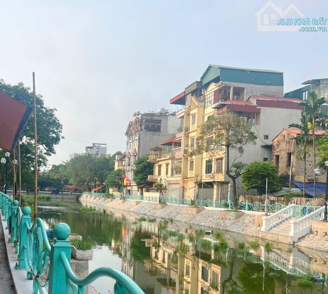 BÁN NHÀ PHỐ QUAN NHÂN – Ô TÔ TRÁNH – KINH DOANH – GẦN HỒ - GIÁ 12.5 TỶ - 1