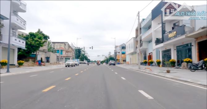 BÁN NHÀ 3 TẦNG MẶT TIỀN KINH DOANH -  ĐƯỜNG ĐÀO TẤN | 90m2 - MẶT TIỀN 6m | GIẢM GIÁ RẼ CHO - 1