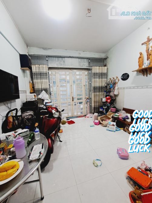 4 Tỷ 550 (T.Lượng) - Nhà Hẻm Ô tô Đường Lê Văn Quới, 40m2, 2 lầu, 3 P.Ngủ - 1