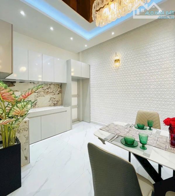 64m2, BÁN NHÀ 5 TẦNG, MẶT TIỀN NGUYỄN VĂN LƯỢNG, GÒ VẤP, NHỈNH 10 TỶ - 1