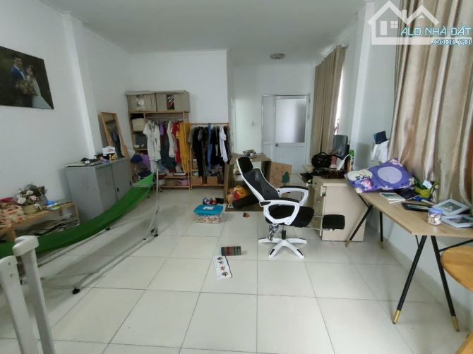 NHÀ 2 TẦNG – XE HƠI NGỦ TRONG NHÀ – NGANG KHỦNG 6M – GẦN VẠN PHÚC CITY – 96M² CHỈ 6.5 TỶ - 1