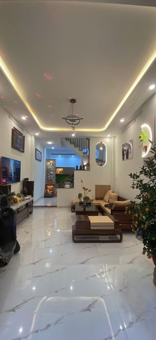 BÁN NHÀ 3 TẦNG FULL NỘI THẤT- HOÁ SƠN 2 - 5TỶ650TR, TRUNG TÂM HẢI CHÂU, ĐÀ NẴNG - 1