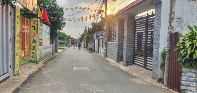 Bán đất biệt thự góc 3 mặt tiền sổ riêng thổ cư p. Trảng Dài - 1