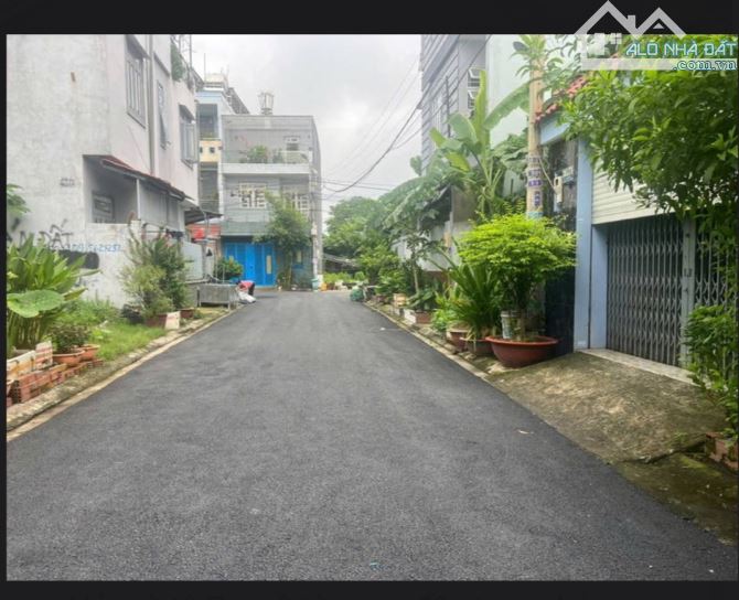 Bán dãy trọ 6 phòng thu nhập 120 triệu/năm 104m² hẻm xe tải thới tam thôn 4,38 tỷ - 1