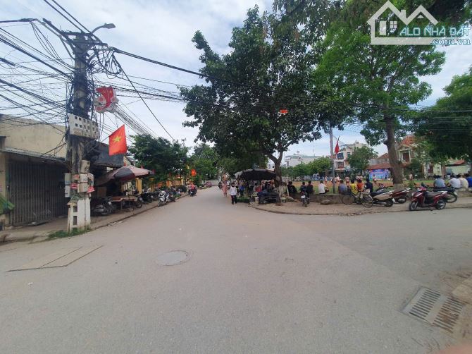 ĐƯỜNG THÔNG Ô TÔ ĐỖ CỬA-GẦN NGAY CẦU NHẬT TÂN-Ở HAY ĐẦU TƯ ĐIỀU SINH LỜI-GẦN NHIỀU DỰ ÁN-T - 1