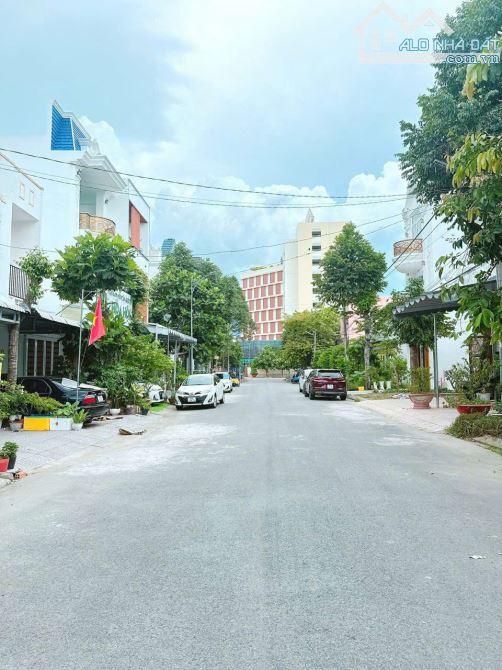Bán nền đường D33 Khu Hồng Loan, giá 2,x tỷ, 5x16m, sổ hồng - 1