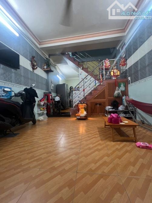 Tây Thạnh Tân Phú 40m2 2 tầng giá nhỉnh 4 tỷ - 1