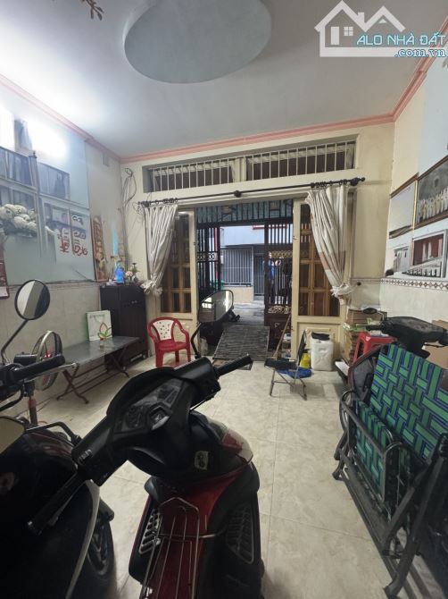 Bình Tân Khu Lê Cơ-hẻm Xe hơi -3 tầng 3PN chỉ nhỉnh 3 tỷ. - 1