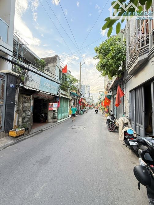 BÌNH TÂN NGAY AEONMALL - NHÀ 4 TẦNG  - HẼM NHỰA 7M. - 1