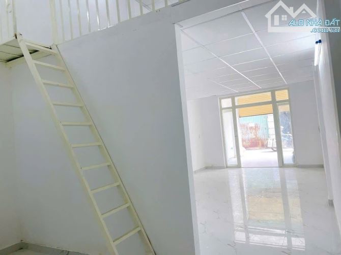 Nhà C4 có gác (4x17) Mặt Tiền Lê Văn Khương, Hiệp Thành, Q12 (Đường Chiết Ga) - 1