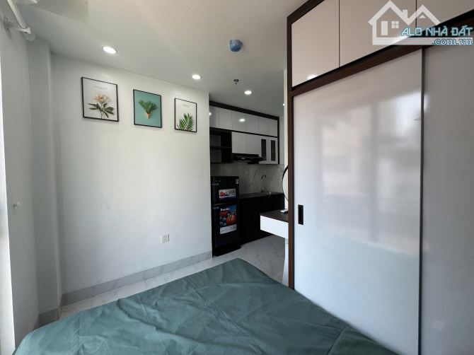 Cho Thuê CCMN Ngõ 82 Kim Mã  Ba Đình 30m2 Studio Ban Công Cửa Sổ Thang Máy Gần Chợ - 1