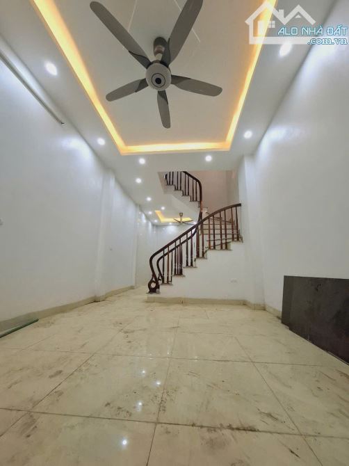 Bán nhà phân lô, ô tô đỗ cửa, Xa La Hà Đông, 53m2x4T, 5m MT, giá hơn 9 tỷ, ô tô tránh - 1
