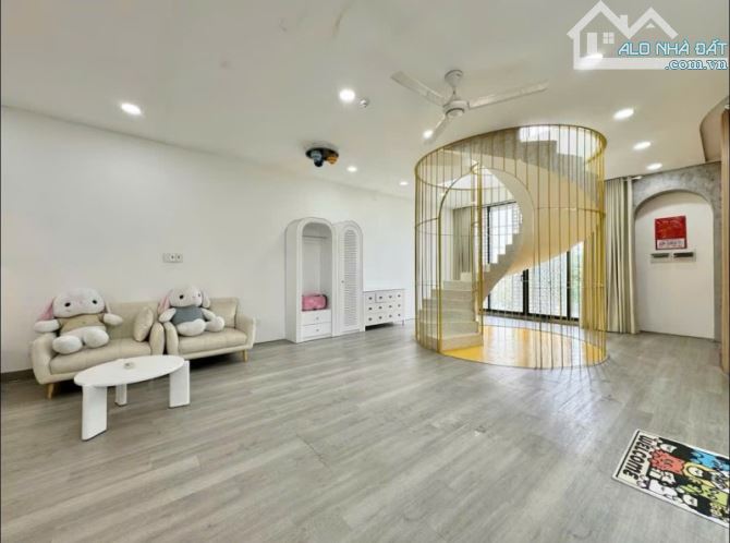 ♪ Villa MT Trường Thi gần Cổng Sân Bay, 184m2, 3 tầng KD, 19.x tỷ - 1