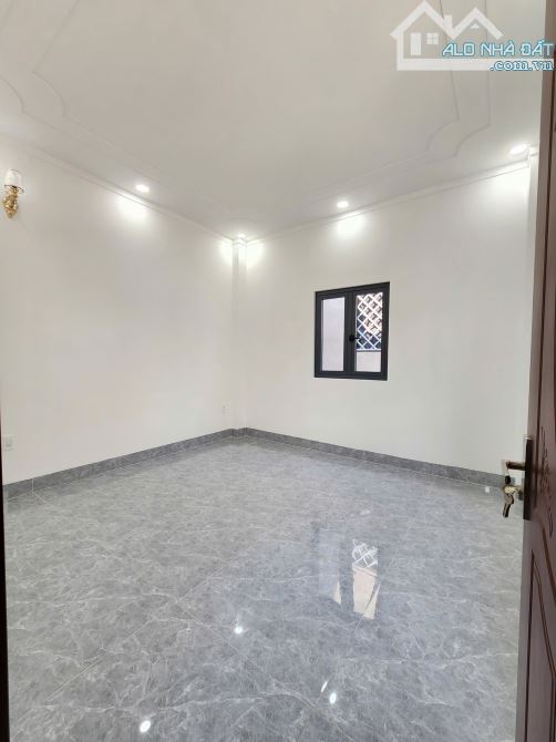 Bán căn góc mới 1T2L 4x15m hoàn công, đường D2 KDC Phú Hồng Đạt P. Bình Chuẩn, full nội th - 12