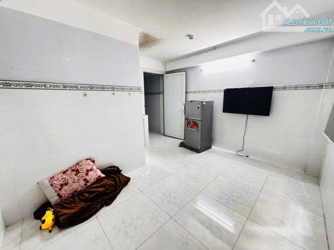 CHDV VIP Q10- 6 TẦNG HẦM- 101m2 (4x25m) 18 PHÒNG DÒNG TIỀN 80Tr/Tháng - 12