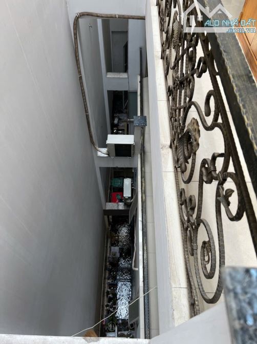 Nhà mặt tiền Nguyễn Phúc Chu, P15, Tân Bình. 117m2 x 4 tầng - 6.1x19.2 - Giá 21.47 tỷ TL - 13