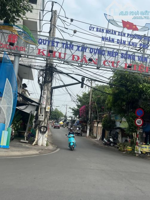 Bán nhà sát bên KDC Hiệp Thành 1, tp Thủ Dầu Một. 3p ngủ, sân ôtô,...đường ôtô thông. - 13