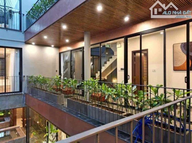 BÁN GẤP LÔ GỐC BIỆT THỰ 177M NGANG 7M MT ĐƯỜNG 11M ĐOÀN KHUÊVỊ TRÍ VÀNG GẦN SÔNG GẦN BIỂN - 12