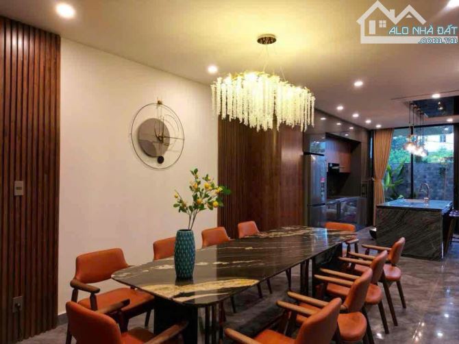 BÁN GẤP LÔ GỐC BIỆT THỰ 177M NGANG 7M MT ĐƯỜNG 11M ĐOÀN KHUÊVỊ TRÍ VÀNG GẦN SÔNG GẦN BIỂN - 13
