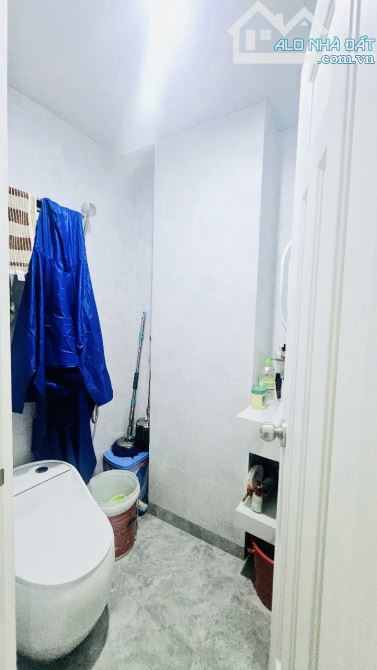 NHÀ 4TẦNG ĐÚC BTCT KHU ĐƯỜNG SỐ   X/1 CĂN THỨ NHẤT SÁT ĐƯỜNG XE HƠI  KHU ĐƯỜNG SỐ - Ô TÔ - 16