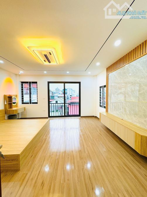 Nhà 6 tầng thang máy, 4PN full nội thất, Nguyễn Văn Cừ, Long Biên – Nhỉnh 9 Tỉ - 17