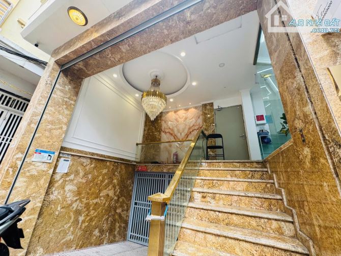 Bán Tòa Nhà Cách Phố Võ Chí Công 10m – Cầu Giấy – DT 176m² – 9 Tầng – Mặt Tiền 8m – Giá 72 - 18