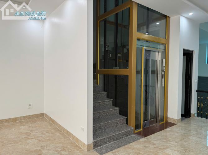 CHÍNH CHỦ- CHO THUÊ NHÀ 5 TẦNG , CÓ THANG MÁY MẶT TIỀN ĐƯỜNG TÔN ĐỨC THẮNG - 3