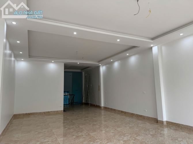 CHÍNH CHỦ- CHO THUÊ NHÀ 5 TẦNG , CÓ THANG MÁY MẶT TIỀN ĐƯỜNG TÔN ĐỨC THẮNG - 34