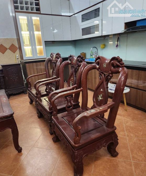 Bán nhà phân lô Hoàng Quốc Việt, Cổ Nhuế, Bắc Từ Liêm. 61m2. Giá: 22,9 Tỷ - 2