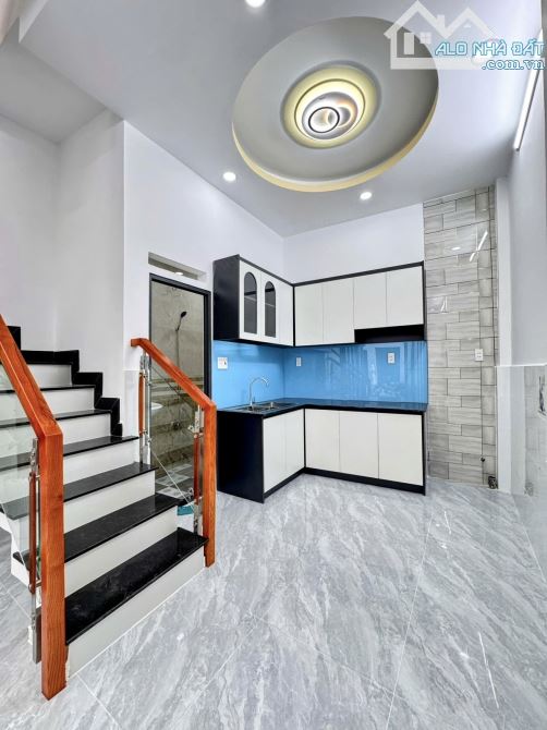 ✨ NHÀ MỚI XÂY 2 TẦNG, DIỆN TÍCH: 28M2 (Ngang 3.6M x Dài 8M) NỞ HẬU NHẸ, SỔ VUÔNG A4 - 4 TỶ - 2