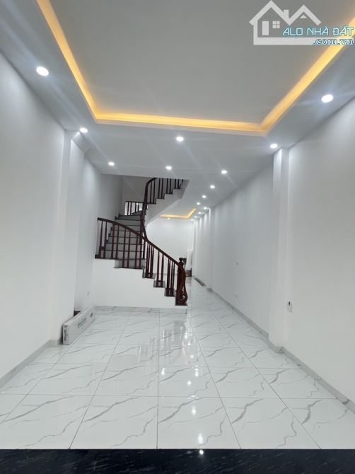SIÊU PHẨM PHÂN LÔ  – Ô TÔ VÀO NHÀ – 6 TẦNG THANG MÁY CHỜ – GIÁ CHỈ 16,5 TỶ - 2
