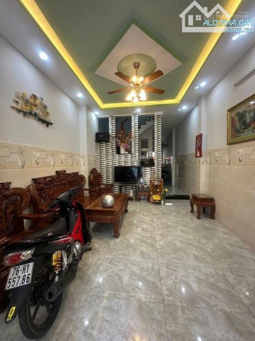 BÁN NHÀ 4 x 14m_ 4 TẦNG BTCT_HẺM Ô TÔ_ LÊ TRỌNG TẤN_ TÂN PHÚ _6.5 tỷ - 2