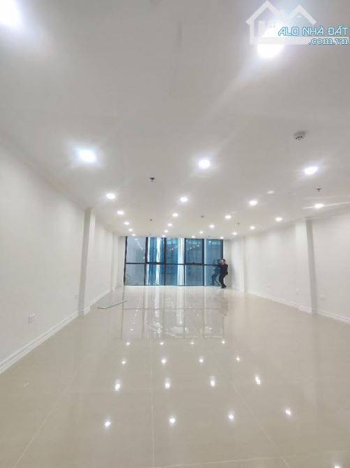 BÁN GẤP NHÀ PHỐ NGUYỄN VIẾT XUÂN, 2 THOÁNG, Ô TÔ TRÁNH _DT 90M2, 4 TẦNG, MT 5M, 24TỶ - 2
