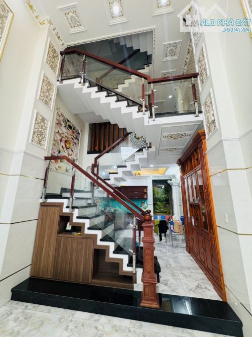 KHU PHÂN LÔ TÂN TẠO- NHÀ ĐẸP 5 TẦNG Ở VÀ KINH DOANH - GIÁ TRỊ TƯƠNG LAI DT 4X13 GIÁ 5.3 TỶ - 2