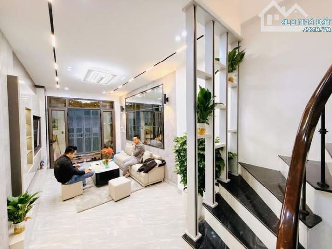 BÁN NHÀ NHỎ XINH*LẠC LONG QUÂN*29M*4T*MT3.2M*6.1 TỶ*NGÕ RỘNG THOÁNG*GẦN ÔTÔ - 2
