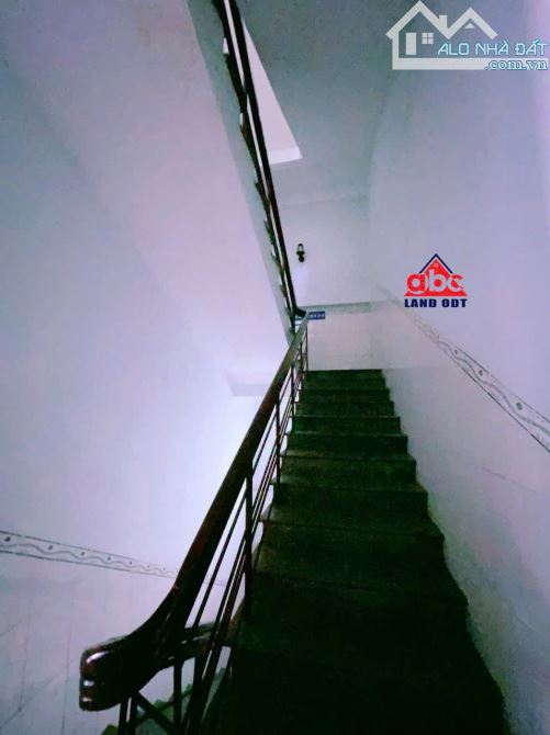 NP215 Bán căn nhà nghỉ 1 trệt 2 lầu  1 tum phường an bình - 2