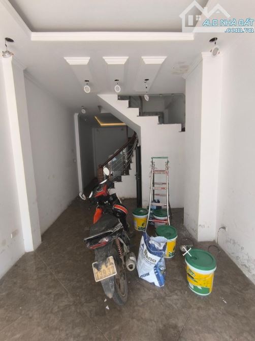 BÁN NHÀ THANH AM- LONG BIÊN . NGÕ NÔNG 30m RA OTO CHÁNH - 2