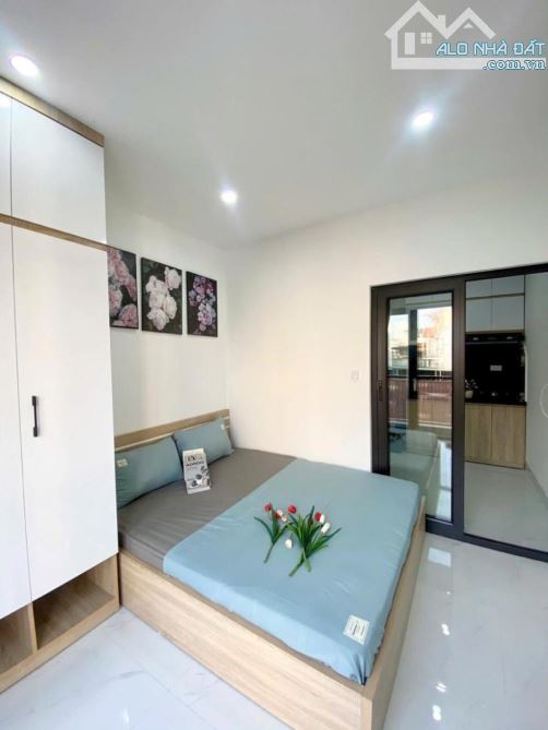SIÊU PHẨM 8 TẦNG THANG MÁY – GARA 2 Ô TÔ, Cạnh biệt thự Minh Tâm – Gần Aeon Long Biên - 2
