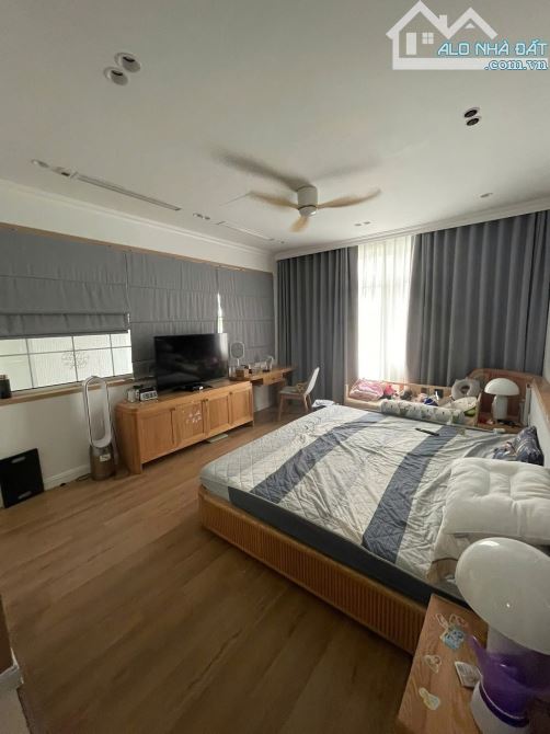 BÁN NHÀ KHU GELEMXIMCO ĐẲNG CẤP THƯỢNG LƯU 308M MẶT TIỀN 13M giá 53TỶ - 2