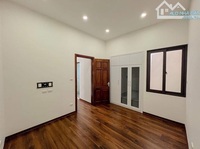 BÁN NHÀ PHÂN LÔ HOÀNG VĂN THÁI, THANH XUÂN 55M² x 5 TẦNG THANG MÁY Ô TÔ TRÁNH GIÁ 21.6t - 2